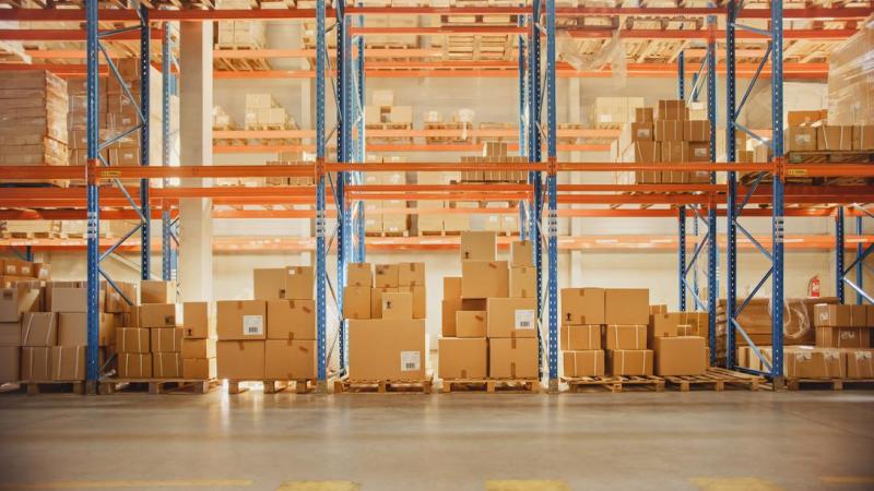 Containers plastiques ou m&eacute;talliques, quel choix pour organiser votre stockage pr&egrave;s d'Amb&eacute;rieu-en-Bugey